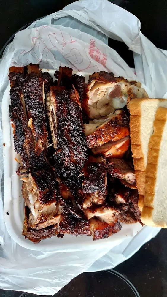 Large Jerk Chicken and Pork